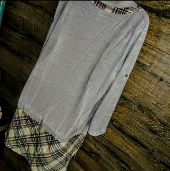 Love Top Size 2X Plaid High Low Hip Slit NWT - Picture 10 of 13